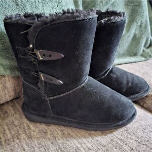 Bear Paws boots girls size 5. Black 7 inch high